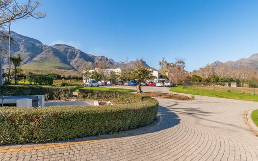 Commercial Property to rent in Blaauwklippen