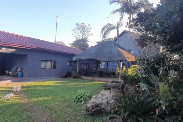 Home in Tugela Mouth is in total of 15 Bedrooms and 6 Bathrooms which consists of the ...