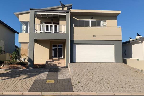 EXCLUSIVE  MANDATE

Welcome to a home filled with sunshine and serenity. This modern 3-bedroom residence is located within the secure ...