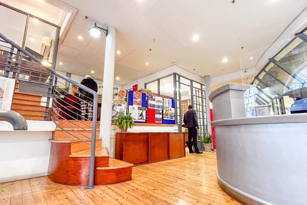 A unique office is available for rent or for sale in 155 Loop street, Cape Town ...