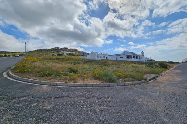 This prime coastal stand is positioned on an incline and offers beautiful views of the ...