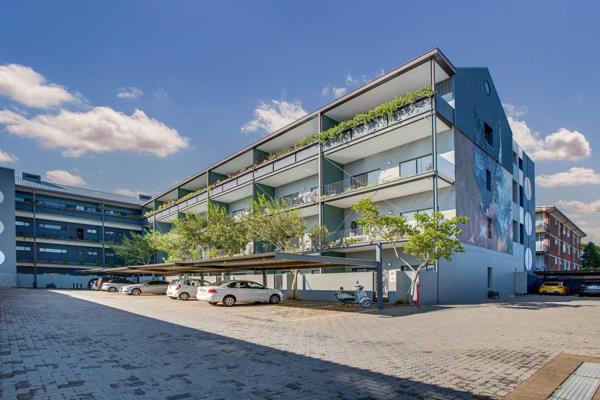 Indulge in your dream lifestyle with this modern 2 bedroom 2 bathroom apartment, in a sought after Linden Ext.

 

Step into the heart ...