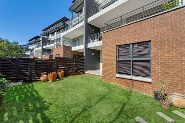 Welcome to The William Estate, a prestigious Baldwin development located in the heart of Fourways. This elegant 3-bedroom property ...