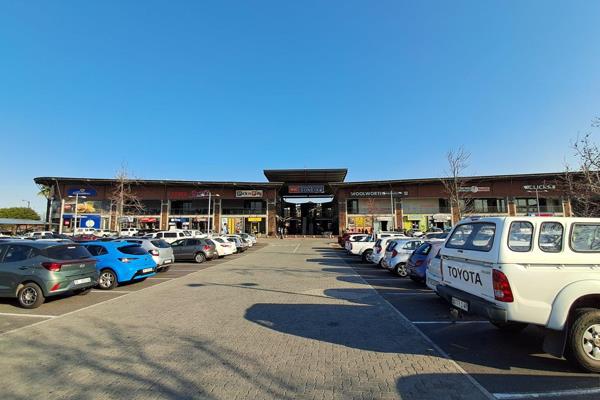 Prime spacious 111m&#178; retail store located in the vibrant and busy IPIC Shopping ...