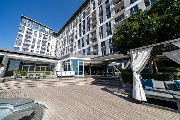 Welcome to the epitome of luxury and investment opportunity at The Capital on The Park, one of South Africa&#39;s premier Apart-Hotel ...