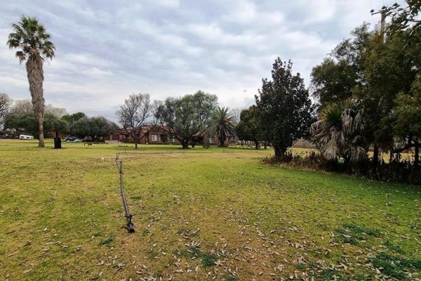 &quot;Exceptional Opportunity: Agricultural Holdings!!

Situated in the lively center of Raslow, Centurion, this impressive 1.9-hectare ...