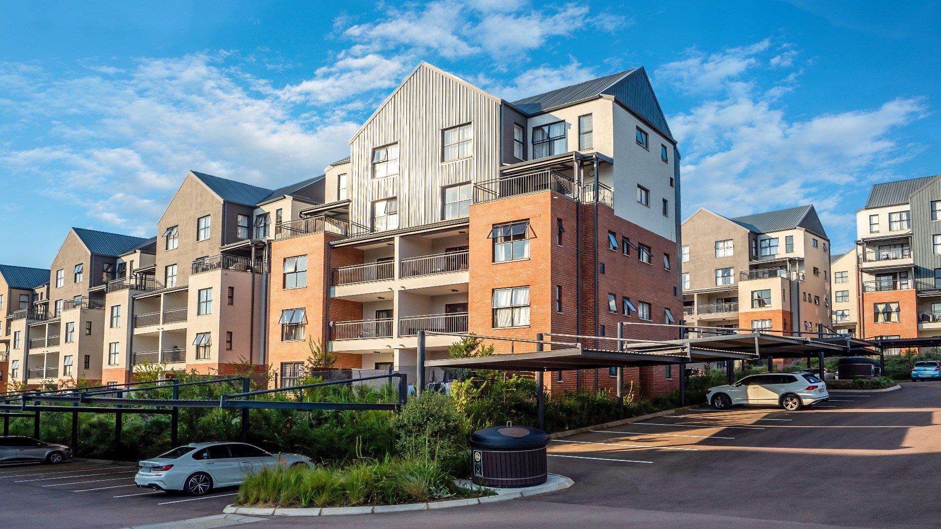 Waterfall, Midrand Property Apartments / flats to rent in Waterfall