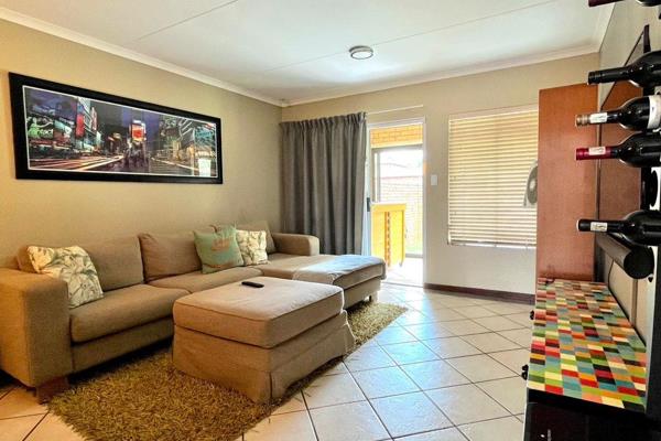 Modern Luxury in Die Hoewes! No loadshedding!

Welcome to this stunning 2 bedroom, 2 ...