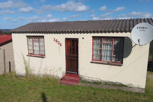 Luthando Gxashe Properties introduce this 2 bedroom house in the market.

The house consists of 2 bedroom, lounge and a ...