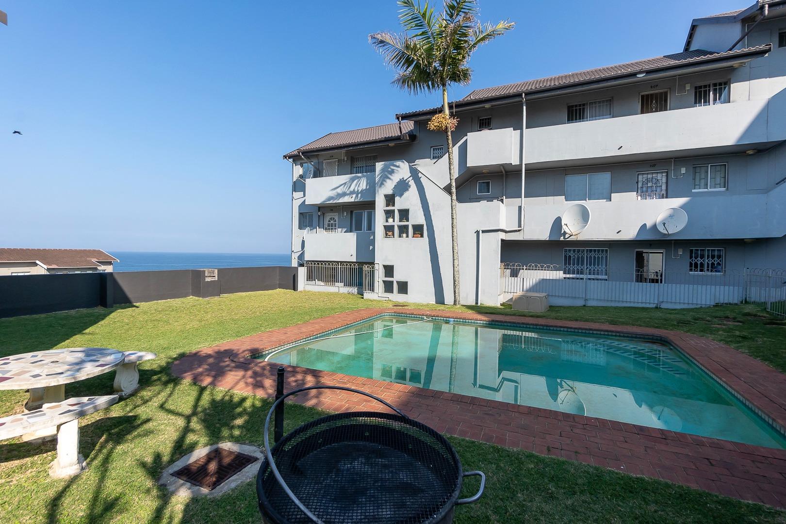 2 Bedroom Apartment / flat for sale in Amanzimtoti - P24-114574512