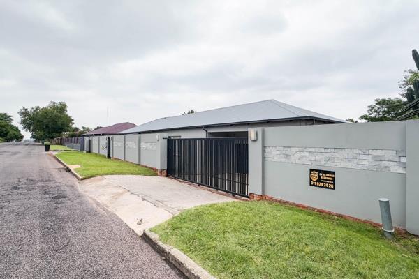 Modern finishes , Tiled throughout and High ceilings with LED Lights.

This home welcomes you to spacious open plan living areas with ...