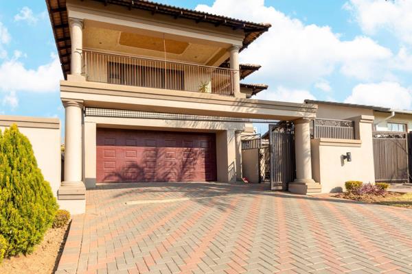 Nestled in one of the sought after extensions in Cosmo City is this 4 bedrooms double storey home. Covered with a full concrete wall ...