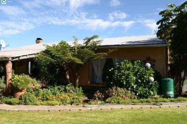 Farm for sale in Cullinan Bronkhorspruit 26ha with 4houses and own yards.
This farm is ideal for family staying together or renting out ...