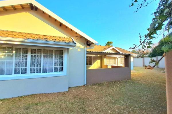 This well positioned home with modern fittings has four bedrooms and two bathrooms (main ...