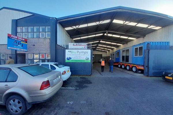 Industrial Warehouse For Sale in Stikland - 1 320m2
DESCRIPTION
Modern 1 320m2 ...