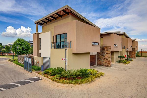 Secure, modern lock up and go unit in the sought after Glen Eagle Eatate.

The estate ...