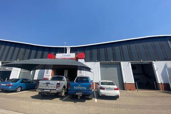 This neat and spacious mini industrial unit is located in a popular and secure business ...