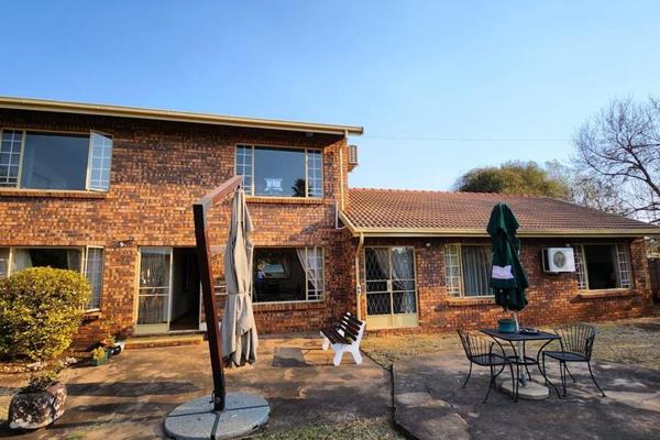 Welcome to this stunning property located in a highly sought-after &quot;Boomed-Off Area&quot;, conveniently situated near all ...