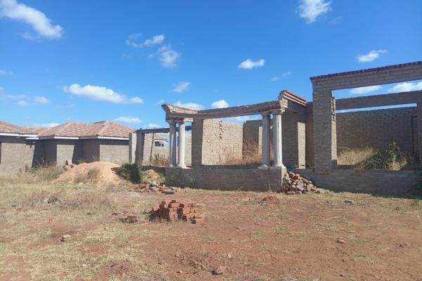 Incomplete 3bedrooms house on sale at Dzwerani Maematshena Newstand

This property located at Dzwerani Maematshena,, it has 3 ...