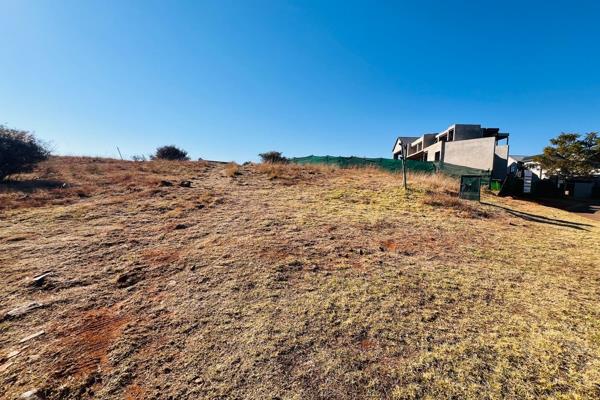 This vacant stand in The Hills Estate offers a rare opportunity to build your dream home in a prestigious and serene setting. Spanning ...