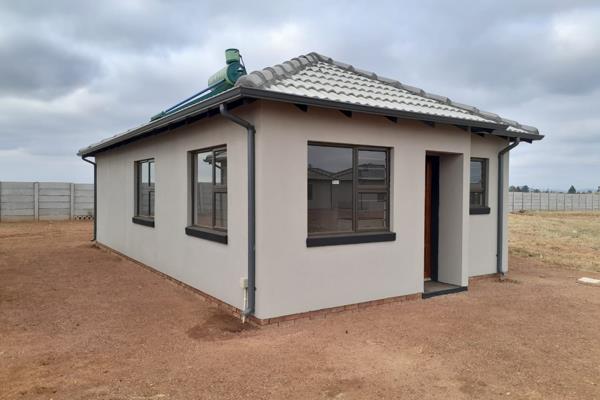 New house for sale in soshanguve vv.
Don&#39;t miss out on this brand new houses at extremely affordable prices. With all costs ...