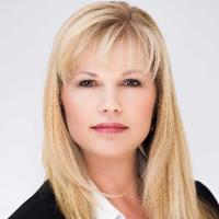 Lydia Van der Merwe