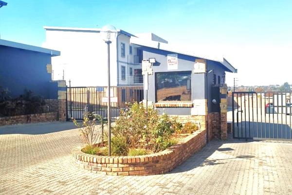 Come and view this 2 bedroom, with en-suite bathroom unit in Benoni.

Consist of a ...