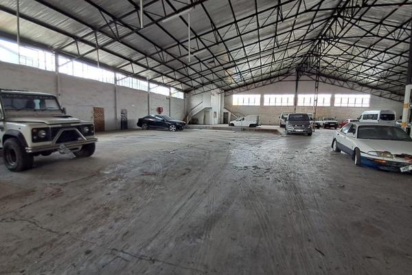 Located in the busy industrial area of Empangeni is this large warehouse.

The property has a massive reception area with five offices ...