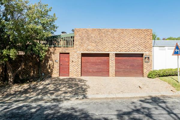 ** Special Sneak Peek Show Hour On Sunday 2 March at 11:00.  Contact me to confirm an appointment **

This safe and secure well ...