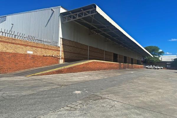 Distribution warehouse to let in Nelspruit. Well located in the sought-after area of Riverside with sufficient off-street parking ...