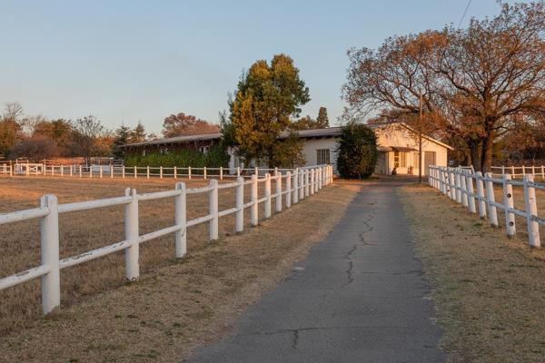 Step into a piece of history with this extraordinary 13-hectare property, built by
the ...