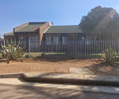 House for sale in Soshanguve BB