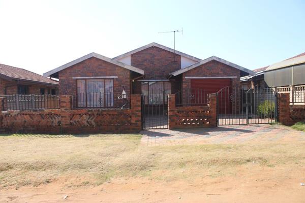 Sebokeng Zone 10 Property : Property and houses for sale in Sebokeng ...