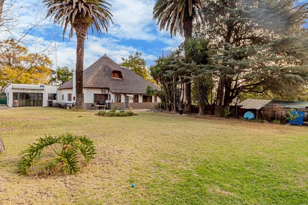 Bidding to start from R2 000 000!! Live Auction! 

Harcourts Certified &amp; Transparent Non – Distressed Auction Platform!  
Live ...