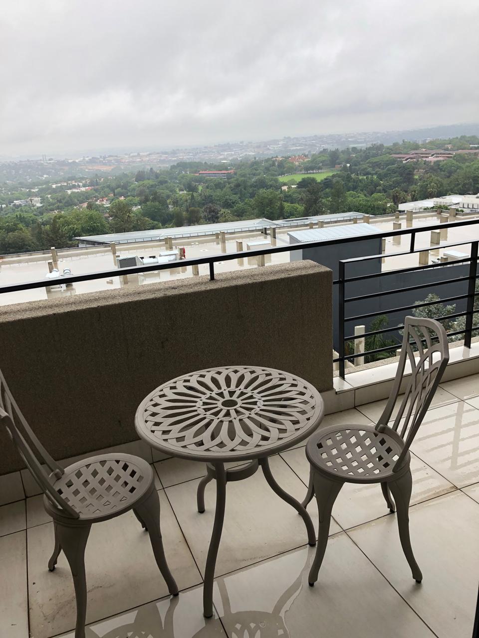 2 Bedroom Apartment / flat to rent in Morningside 20 West Road South