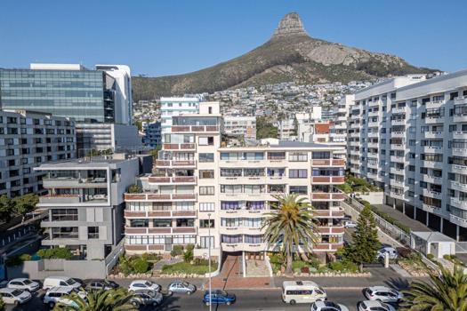 3 Bedroom Apartment / Flat for sale in Sea Point