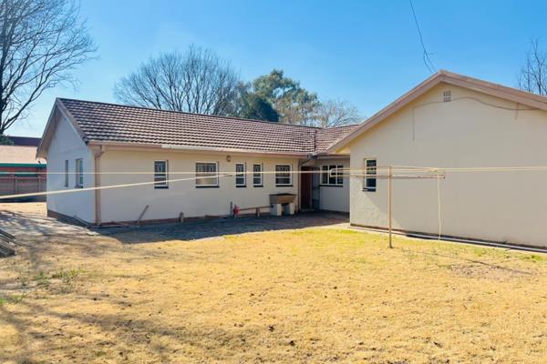 The overall charming of a house in Bronkhorstspruit is one of comfort and practically, set in a calm environment with a sense of ...