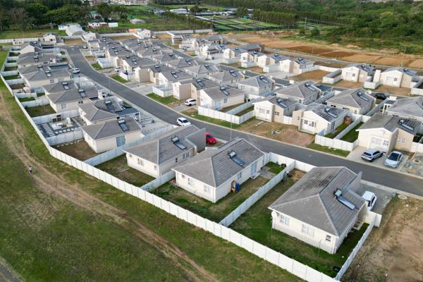 PLOT and PLAN Townhouses available at THE WEDGE in the popular seaside town of Gonubie.
Invest in a brand new 3 Bedroom, 2 Bathroom ...