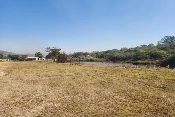 This 7500m&#178; piece of land on prime location, on the uphill of Plaston just off the ...