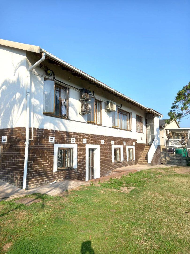 3 Bedroom House for sale in Yellowwood Park 48 Kestrel Crescent P24