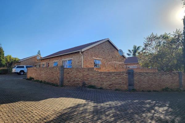 Affordable Family Living in Heuwelsig Estate

Discover the potential of this spacious 3-bedroom, 2-bathroom home nestled in the ...