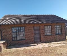 House for sale in Tsakane Ext 8