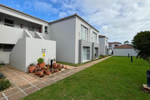 Onrus Close 1st floor. 
Gated complex. 
View on swimming pool and bigger than most ...