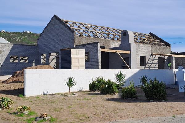 JALOERSBAAI  - ST HELENA BAY

Nearly finished Home for sale in Jaloersbaai.  Escape to ...