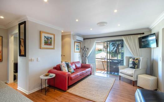 2 Bedroom Apartment / Flat for sale in Greenways Golf Estate