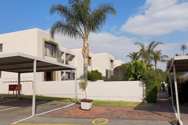 Situated within a gated community in Marais Steyn Park, this upstairs unit recently renovated is part of a complex offering 24-hour ...