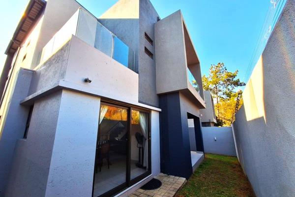 Modern Three Bedroom ensuite Duplex  with en-suite  Staff Room For Sale in Bryanston ...