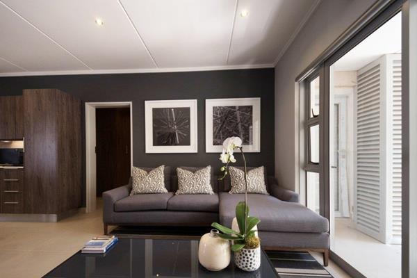 Sophisticated furnished apartment, perfect for the Sandton executive seeking a lock up ...