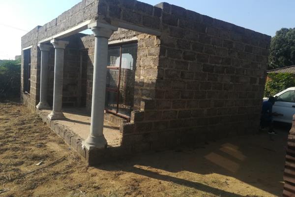 3 room unfinished house for sale in kwaguqa ext 16. Water and electricity available.