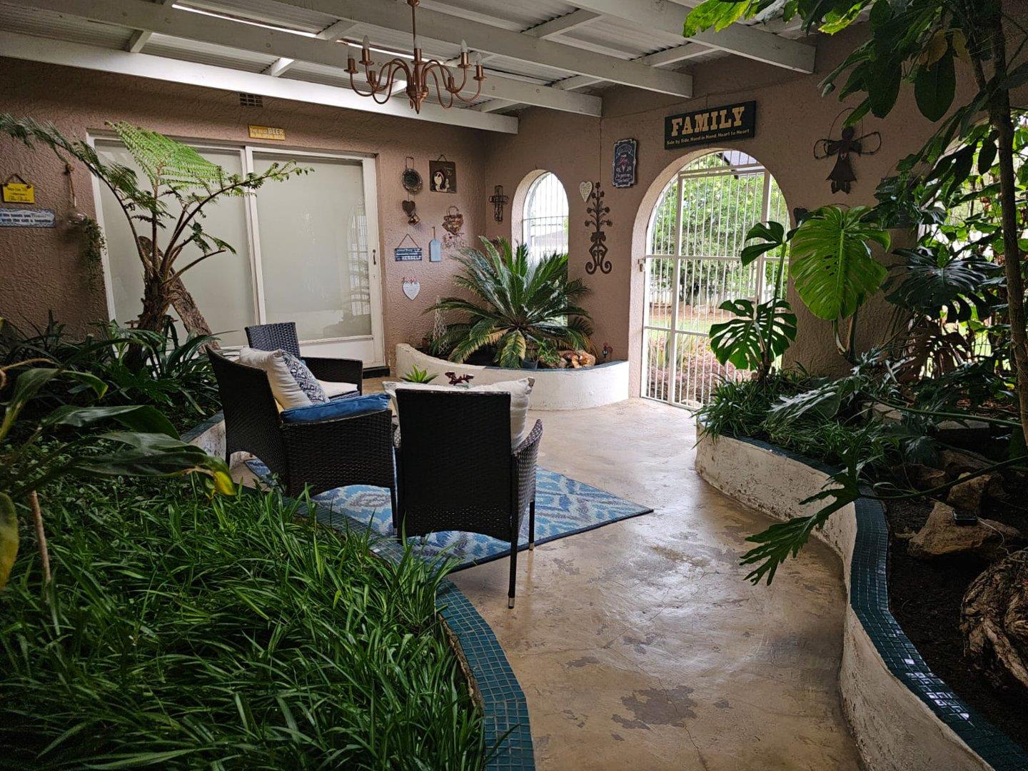 3 Bedroom House for sale in Glen Marais 82 Dann Rd, Aston Manor